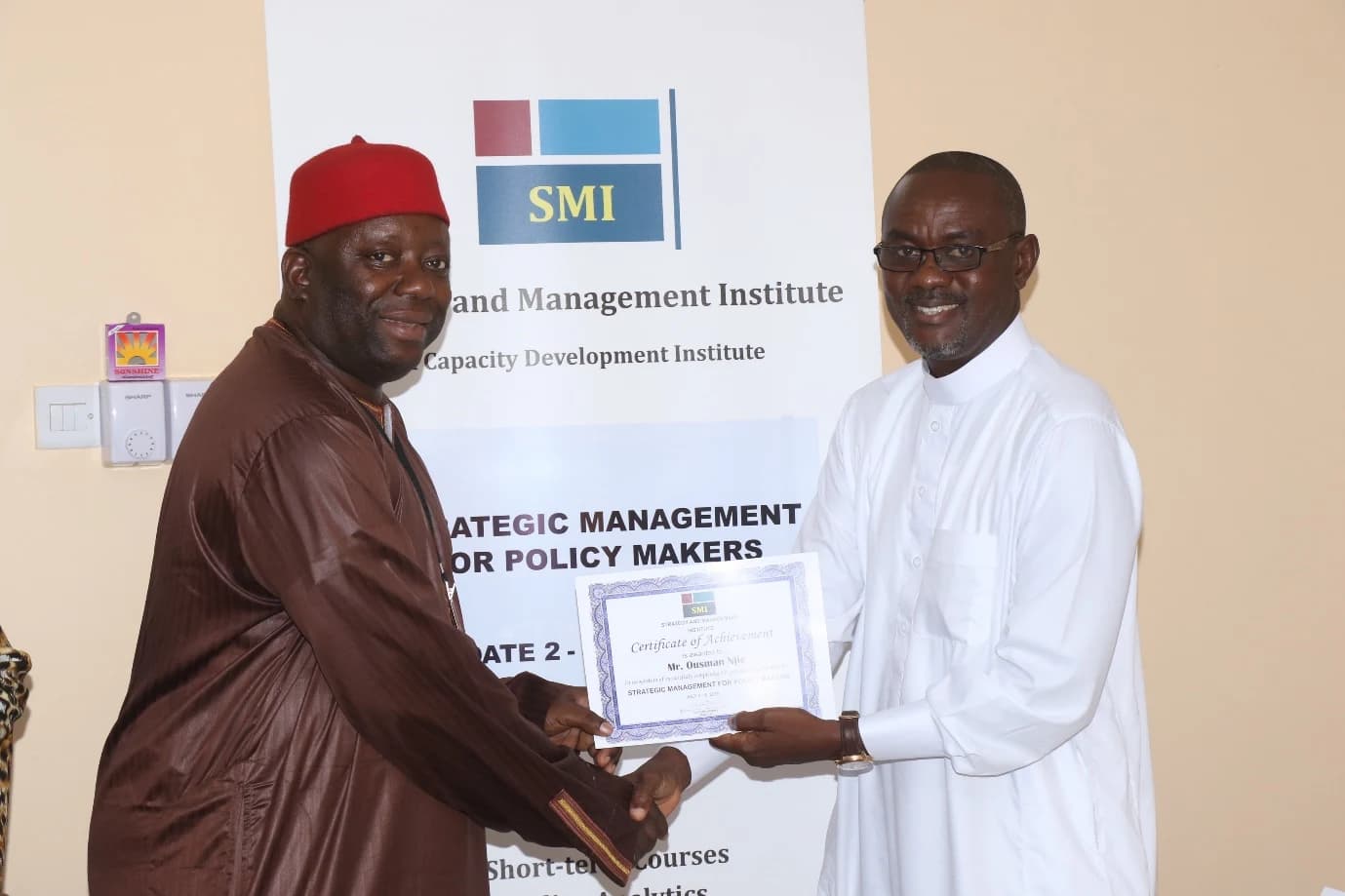 Certificate presentation 02 at SMBI